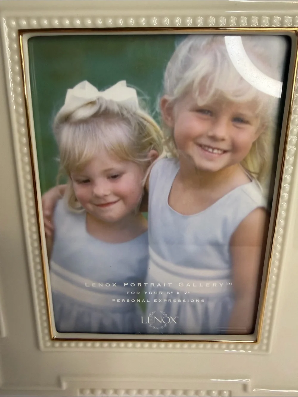 Lenox Portrait Gallery 5x7 Picture Frame Ivory Porcelain Gold Trim Beaded Design